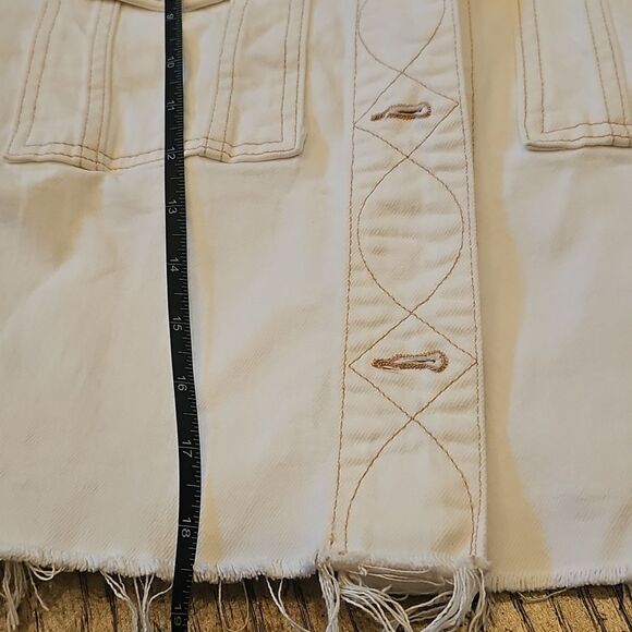 Frye Cropped Off White Denim Jacket Size S - Picture 5 of 12